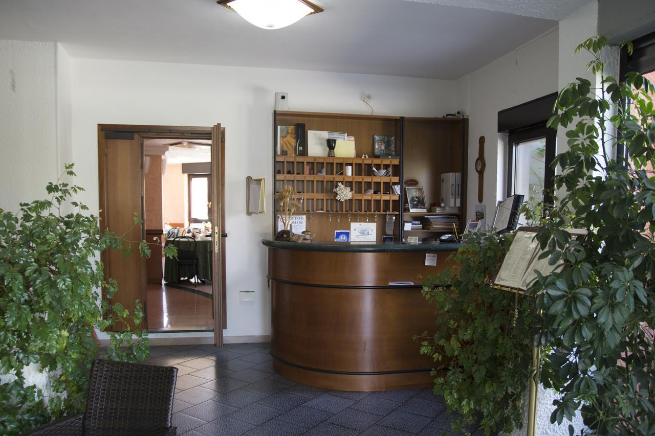 Ristorante Albergo Gerardo Di Masi Caposele Εξωτερικό φωτογραφία
