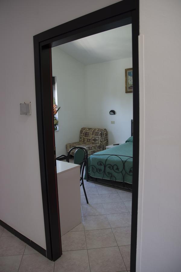 Ristorante Albergo Gerardo Di Masi Caposele Εξωτερικό φωτογραφία